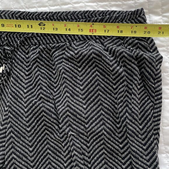 Old Navy Black Soft Pants Boho Print Ankle Cropped Lounge Bottoms Womens Size XL - Picture 10 of 11